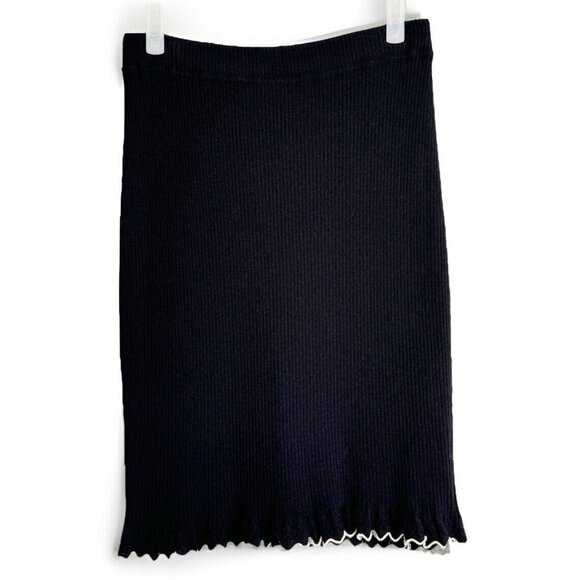 St. John Collection Women’s Santana Knit Skirt Size 8 Black Ruffle Hem Old Money
